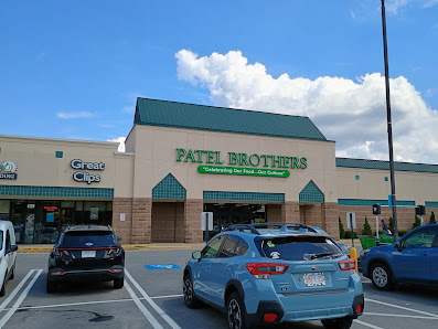 Willow Springs Plaza photo 1