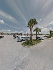 Lake Square Mall photo 7