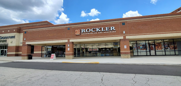 Brandon Town Ctr Dr photo 1