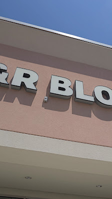 Tri-City Plaza photo 3