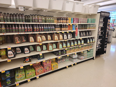 Woodlawn Shopping Center photo 2