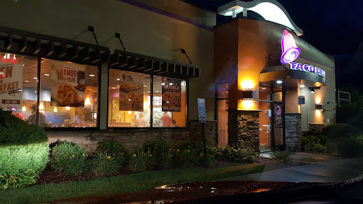 Iroquois Manor Shopping Center photo 4