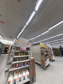 Shoppers World photo 5
