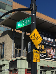 Gateway - University District photo 4