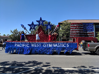 Gateway Plaza photo 1