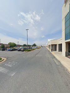 Evergreen Square photo 6