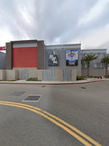 Los Cerritos Center photo 7