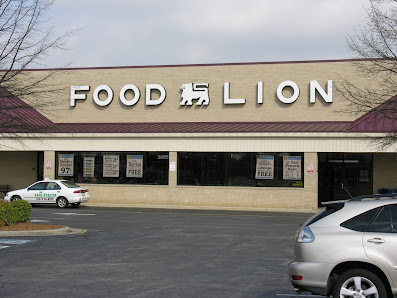Timber Crossings Shopping Center photo 5