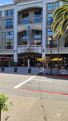 Santana Row photo 2