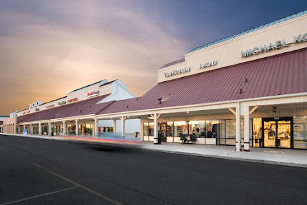 Indiana Premium Outlets photo 6