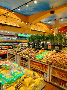 Broadway Shopping Center photo 2