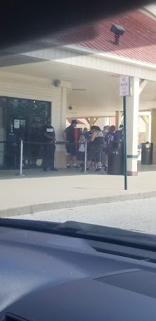 St. Louis Premium Outlets photo 4