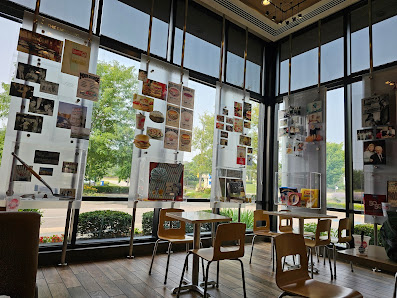 The Shoppes at River Ridge photo 2