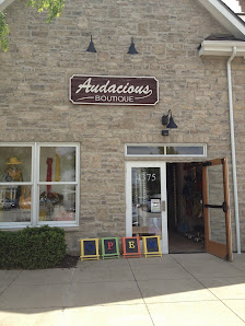 The Shoppes at River Ridge photo 4
