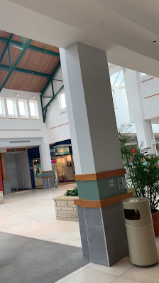Merriam Town Center / Merriam Village photo 3