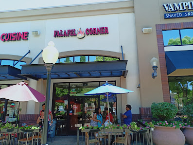 The Promenade at Sacramento Gateway photo 5