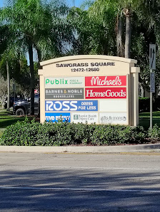Sawgrass Square photo 1