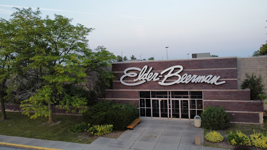 Woodland Mall photo 1