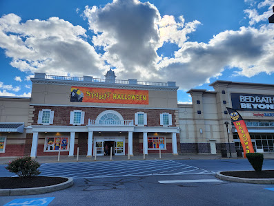 Mill Creek Square photo 1