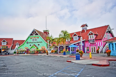 VILLAGE photo 5