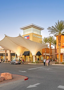 San Francisco Premium Outlets photo 1