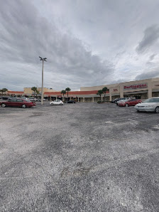 Britton Plaza photo 7