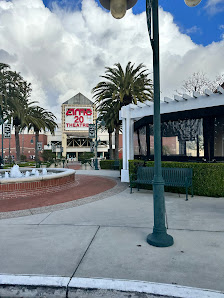 Rolling Hills Plaza photo 1