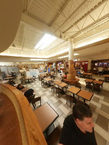 Oak Park Plaza photo 5