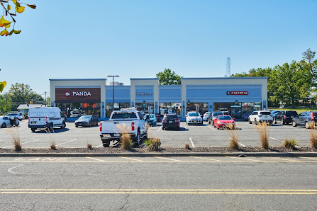 Woodbridge Commons photo 5