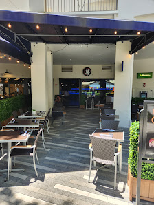 Mary Brickell Village photo 4