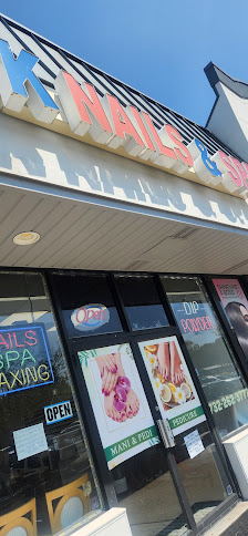 Town Hall Shoppes photo 2