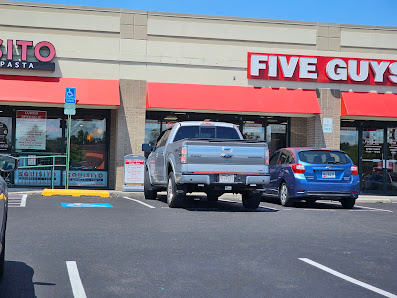 Laurel Shopping Center photo 1