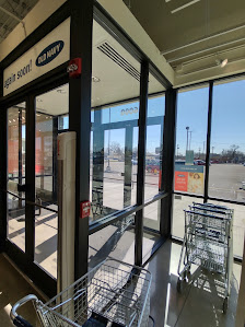 Western Hills Plaza photo 2