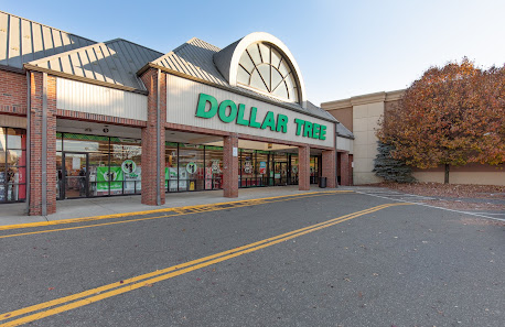 Riverdale Shops photo 6