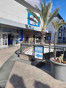 Glendale Marketplace photo 1