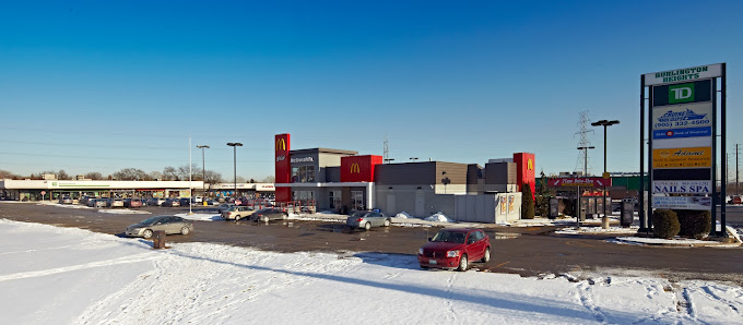Burlington Heights Plaza photo 5