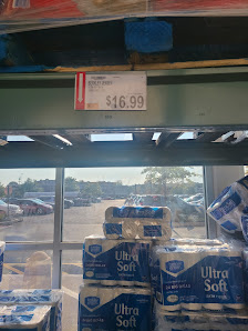 District Shops of Pelham Manor photo 2