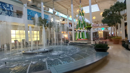 Plymouth Meeting Mall photo 3