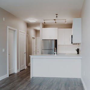 Central Park Village | North Village Suites photo 4