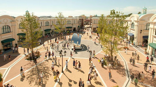 McArthurGlen Designer Outlet Vancouver Airport photo 5