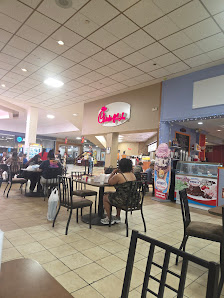 Mercer Mall photo 2
