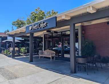 Oak Grove Plaza photo 1