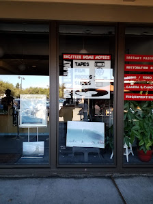 Oak Grove Plaza photo 2