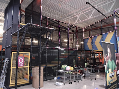 East Port Plaza photo 4