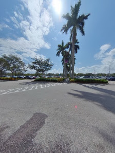 Pembroke Lakes Mall photo 8