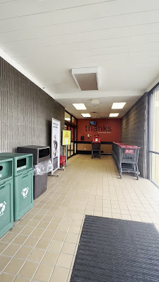 Hannaford photo 3