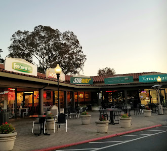 Ygnacio Plaza photo 1