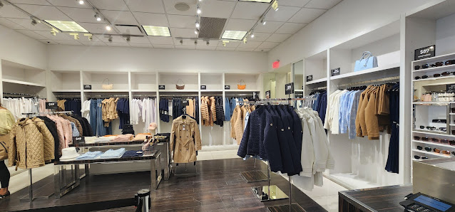 Tanger Outlets Phoenix photo 2