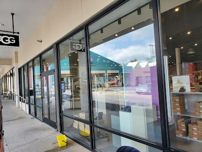 Tanger Outlets Phoenix photo 4
