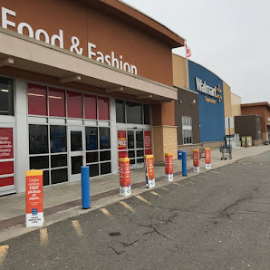 Smart Centres Stoney Creek photo 1